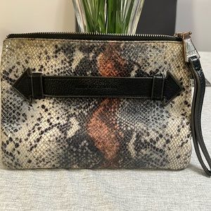 Aimee Kestenberg wallet Like New